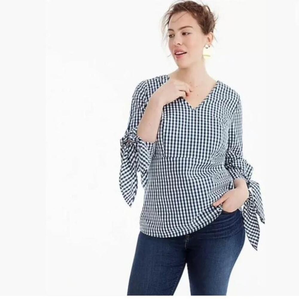 J. Crew Top X Universal Standard Sz M Gingham Tie Sleeve Blouse Blue White